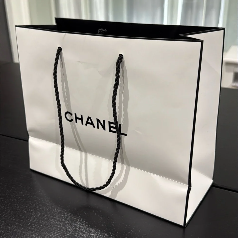 Chanel Classic White Shopping Gift Display Bag